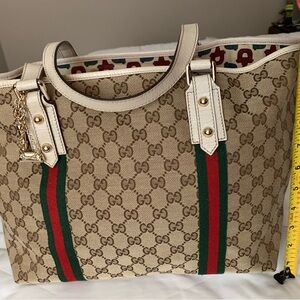 Gucci Tote Bag.